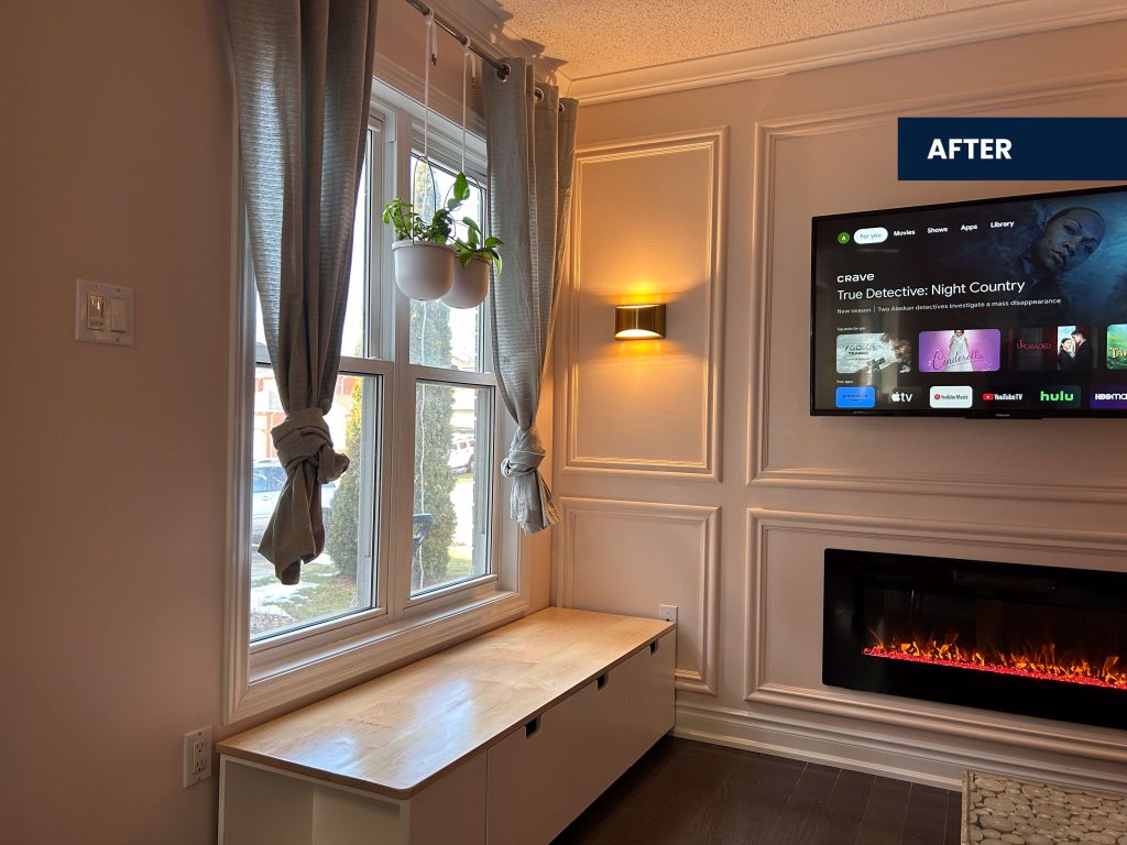 Living room wainscoting
