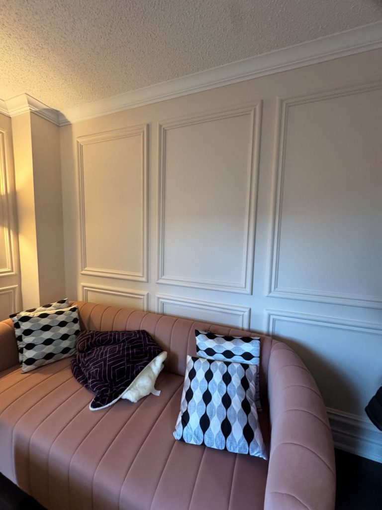 Wainscoting sofa living room